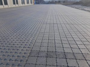 Permeable dekker på Svinesund Transportsenter bilde